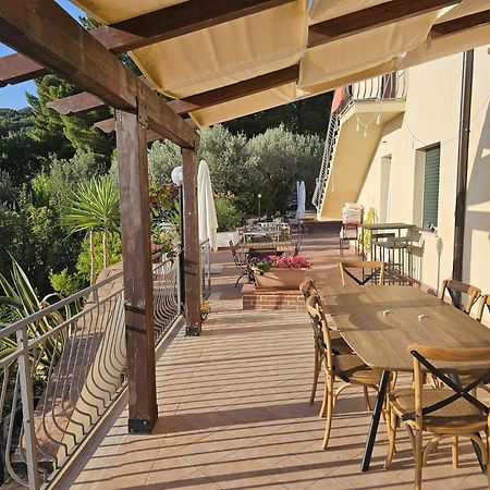 Hotel Borgo Vignale Santuario di Gibilmanna Exterior foto